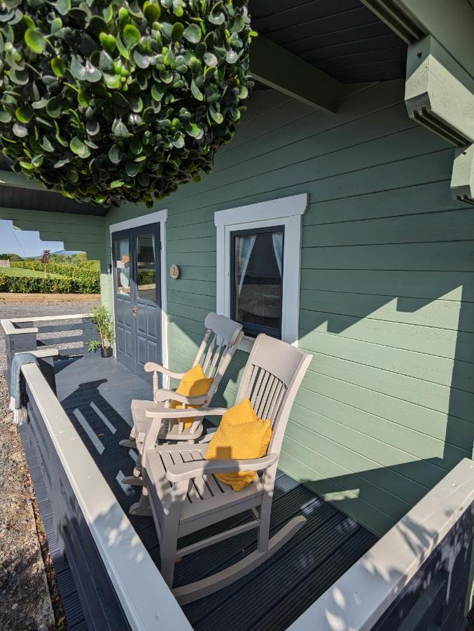 Westport Country Chalets Extérieur photo